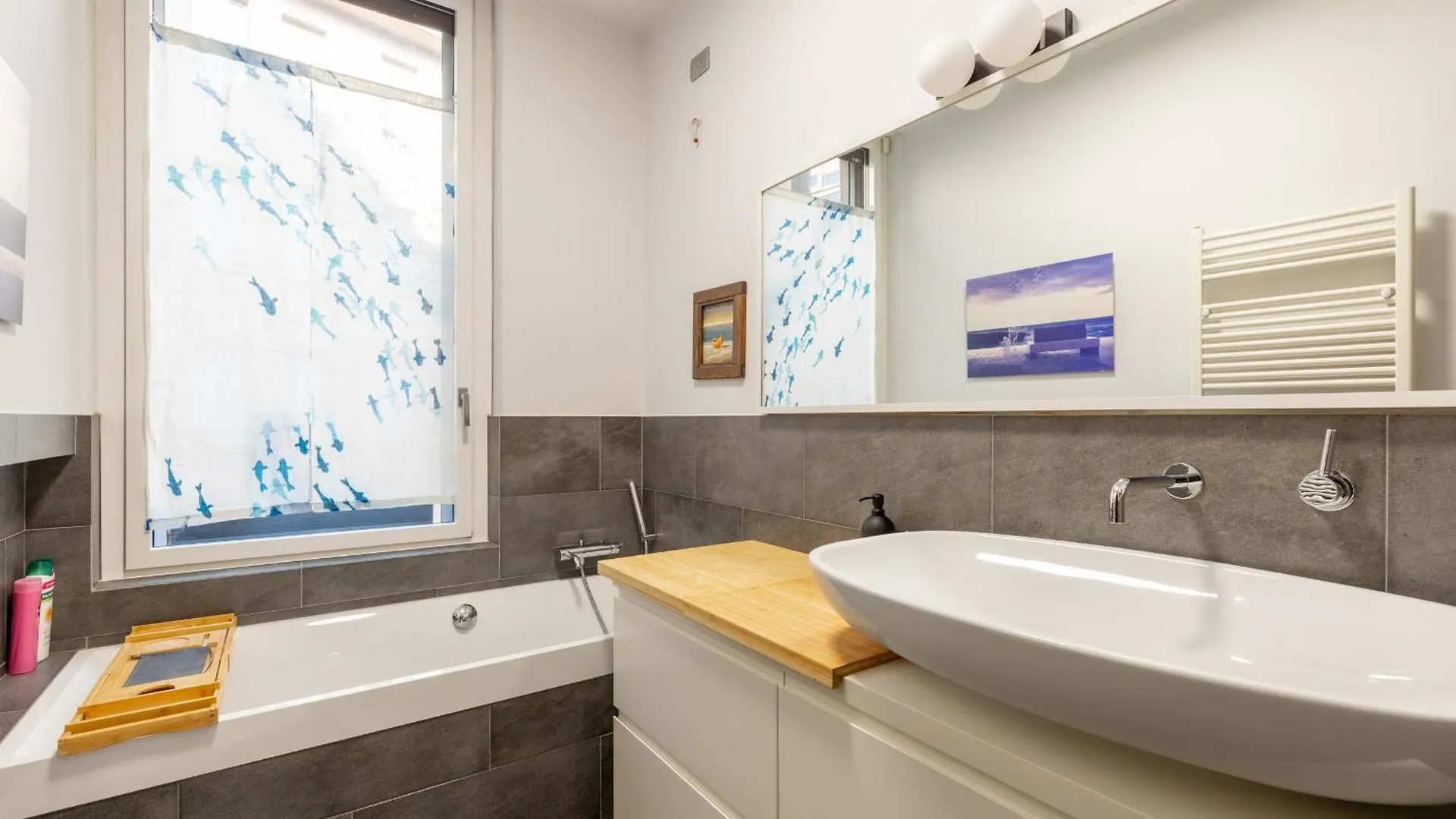 Cairoli Suite E Garage Mediolan Apartament